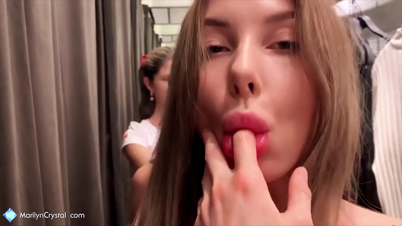Lesbians សម្រេចកាមដោយខ្លួន និង lick pussy store - gin gerson crystal marilyn